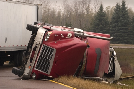 Why Truck Accident Injuries in Fort Myers Are More Devastating Than Car Crashes